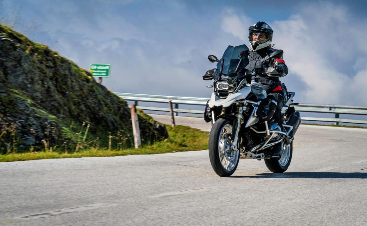 Grizzly Sport & Motorrad Resort Sankt Margarethen im Lungau Bagian luar foto